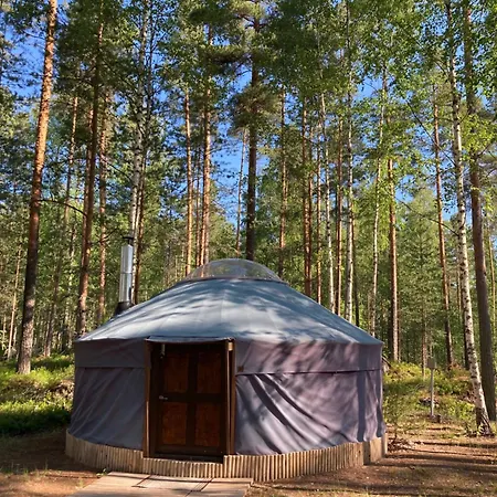 豪华帐篷 Jurtta Linkkumylly Mäntyharju